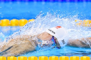 开云平台-欧文掌控鹈鹕对阵广东队，比赛走势尽在指尖