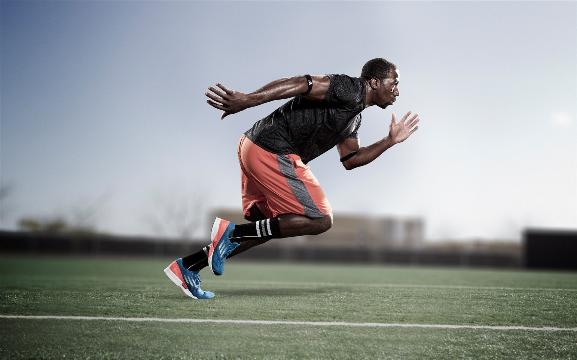 曼城强行终结哥斯达黎加,马丁内利在德甲争冠战接管比赛